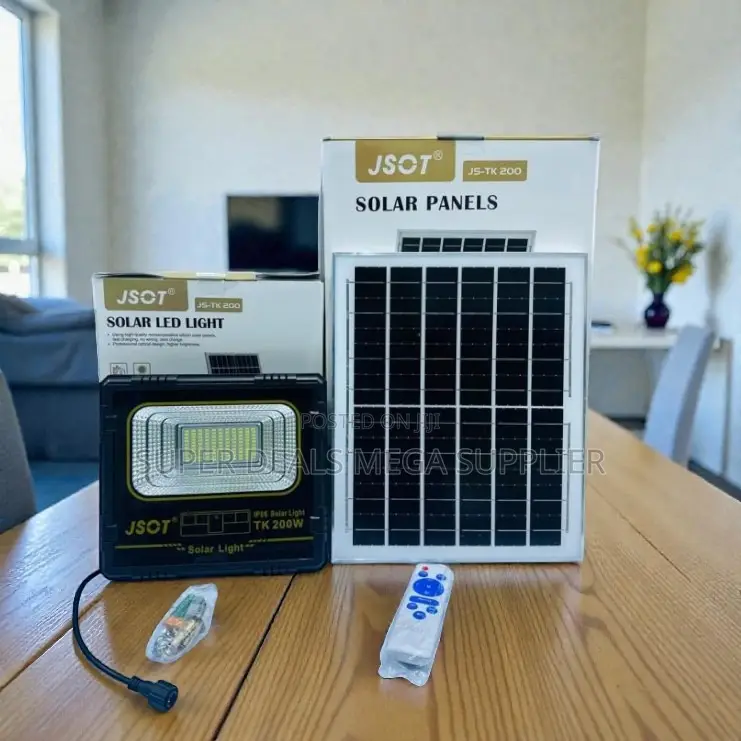 Multiple Control Dusk to Dawn 200 Watts High Power Solar Flood Light
