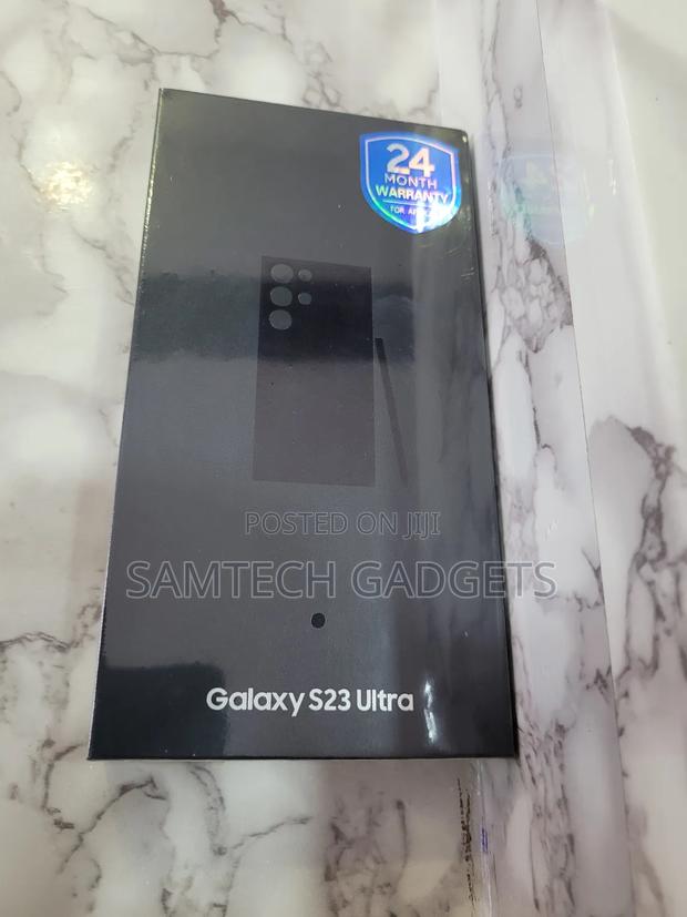 New Samsung Galaxy S23 Ultra 256 GB Black - thumbnail 3