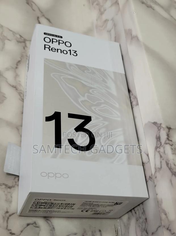 New Oppo Reno13 512 GB Blue - main view