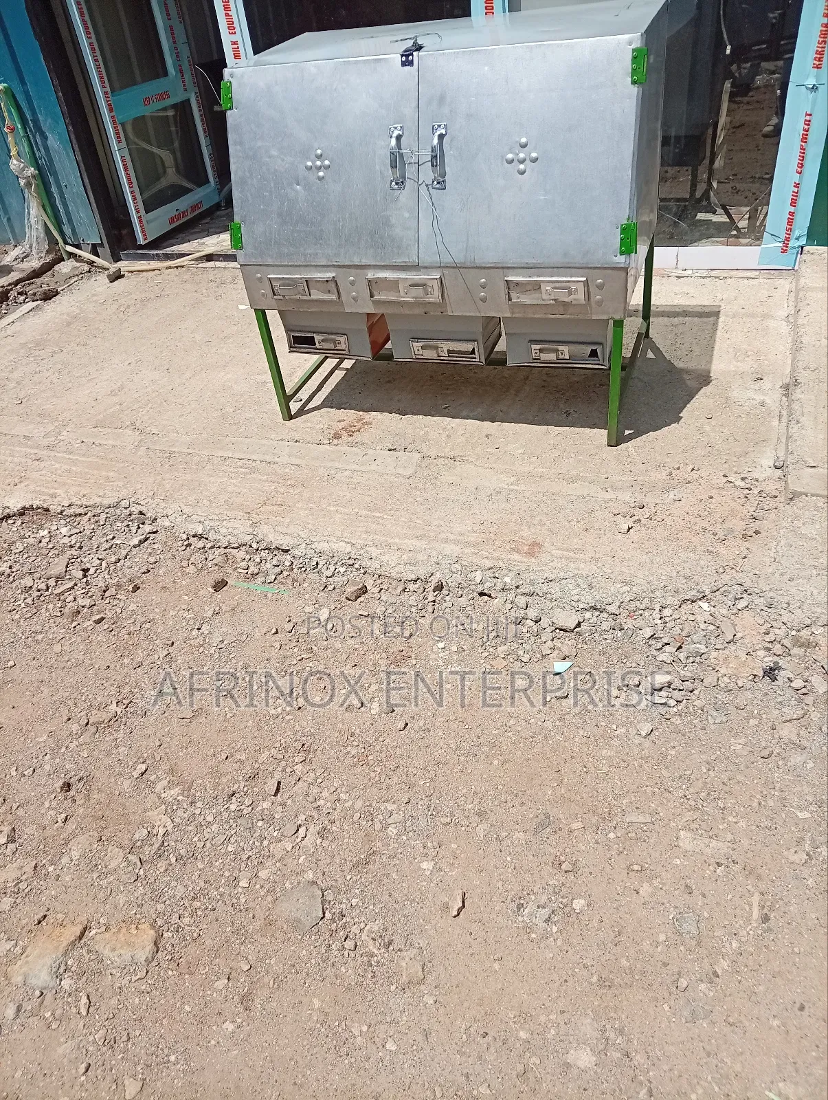 Huge Charcoal Oven, Three Jikos