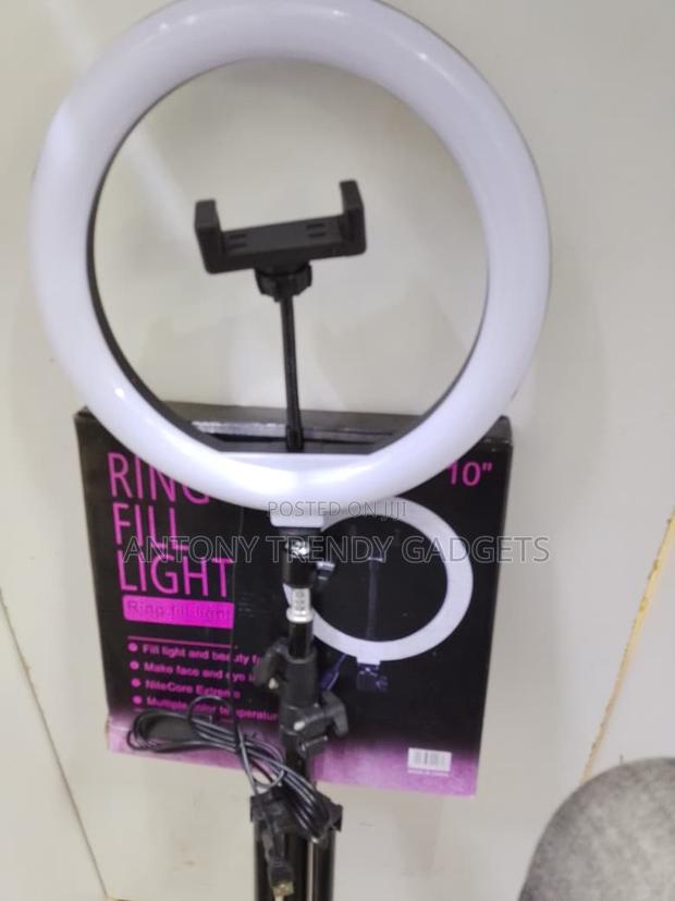 Professional 10” Usb Ring Light With Tripod Stand & Phone Holder - thumbnail 2