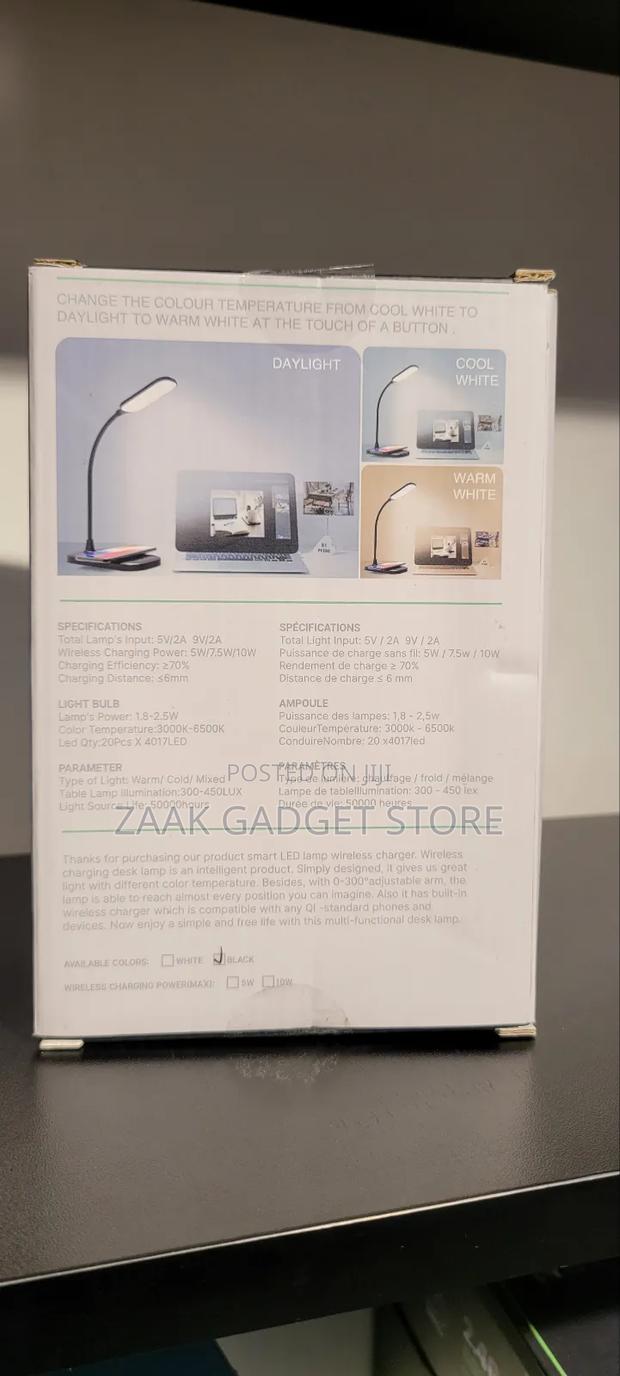 Led Lamp With a Wireless Charging Base - thumbnail 5