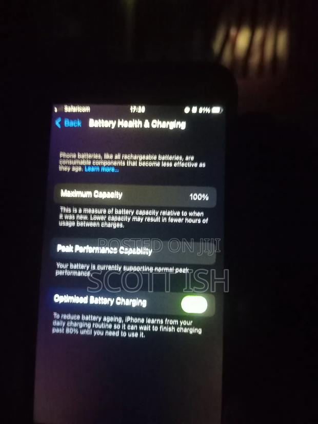 Apple iPhone 8 64 GB Gray - thumbnail 5