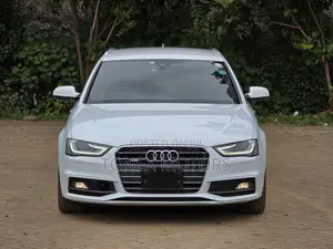 Audi A4 2.0T Premium AWD quattro 2016 White