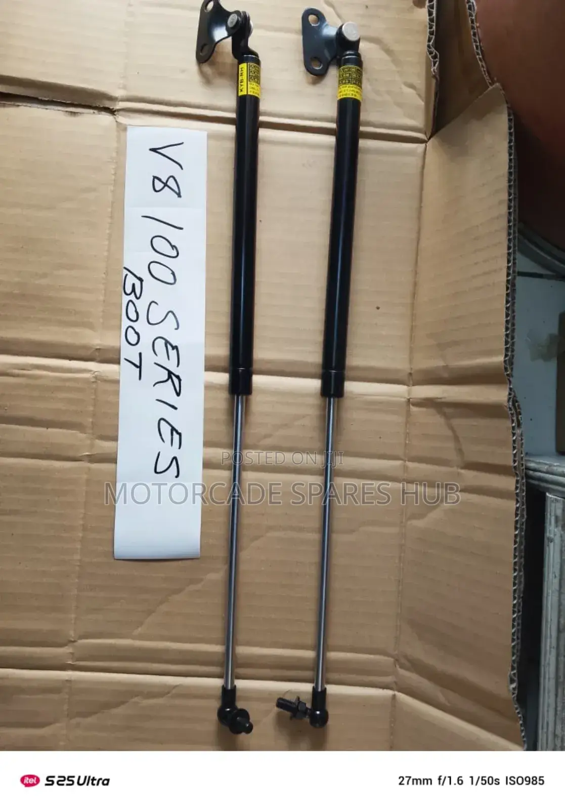 Toyota Landcruiser 100 Series Boot Shocks