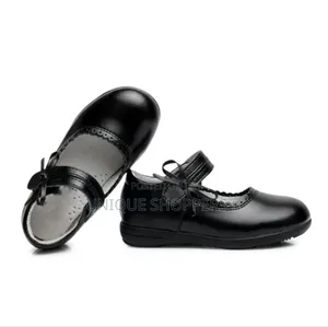 *High Quality Girls Leather School Shoes*