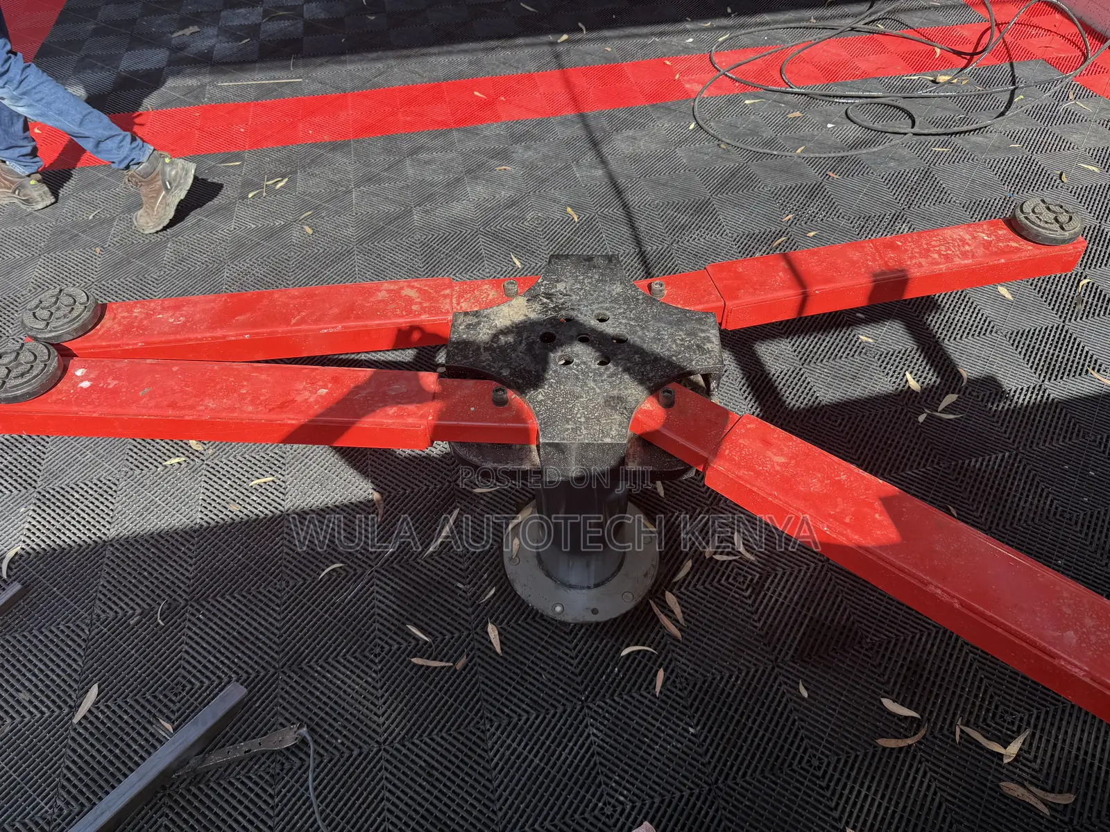 Heavy Duty Automatic Hydraulic Single Post For Car Wash