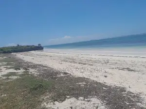 20 Acres Sandy Beach
