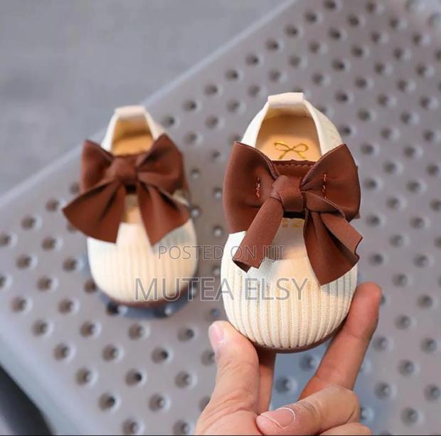 Pink Cream Toddler Pre-Walkers - thumbnail 4