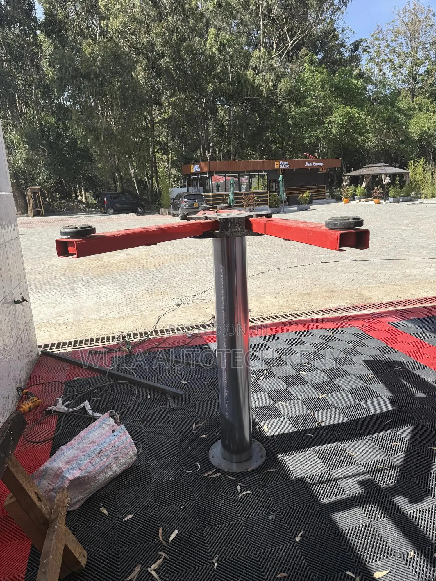 Heavy Duty Automatic Hydraulic Single Post For Car Wash