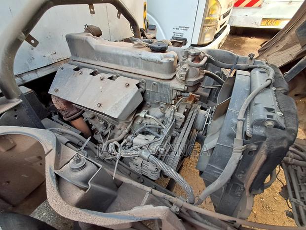 Mitsubishi Canter [Short Chase] - thumbnail 7