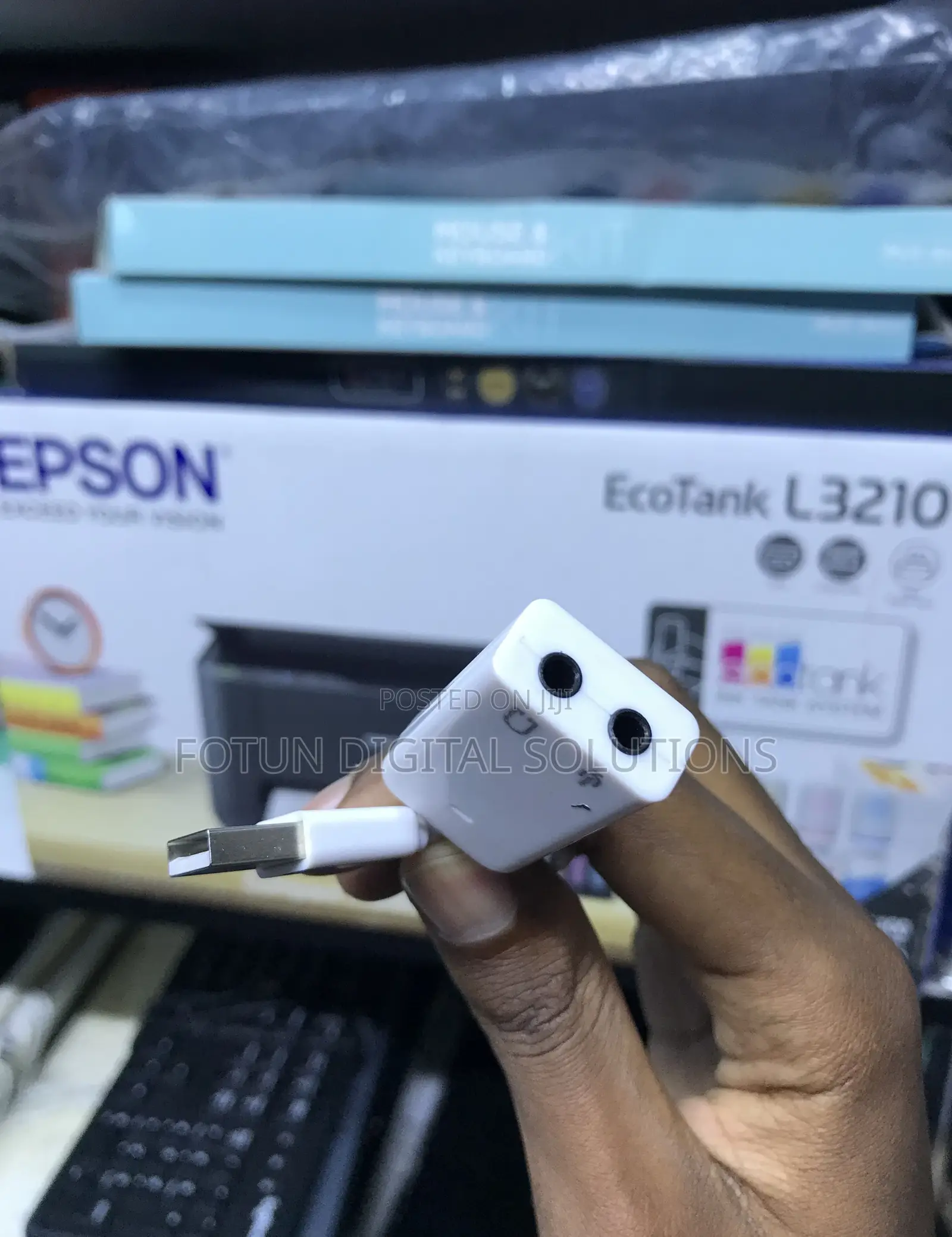 Portable Usb to 3.5mm Audio Adapter Dongle for Laptop Pc Audio
