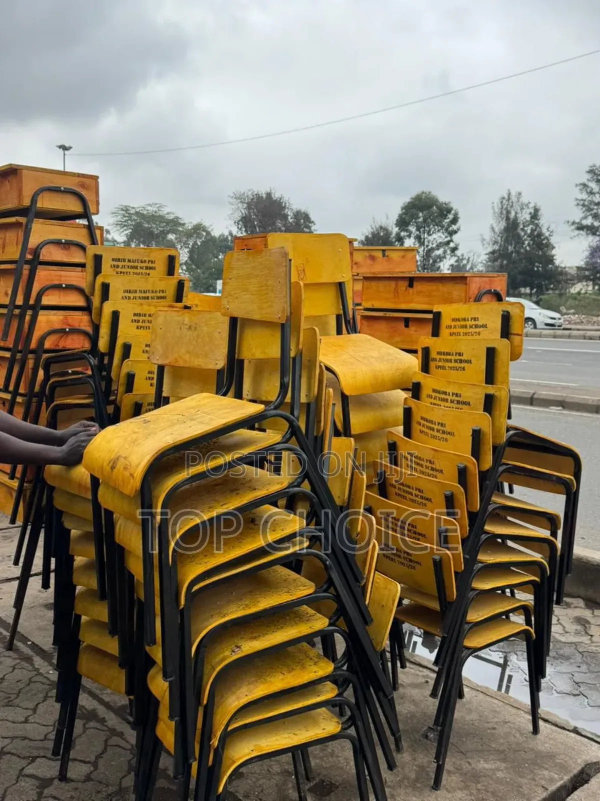 Students Desk and Chair