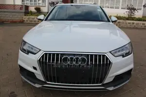 Audi A4 2.0T Premium AWD quattro 2018 White