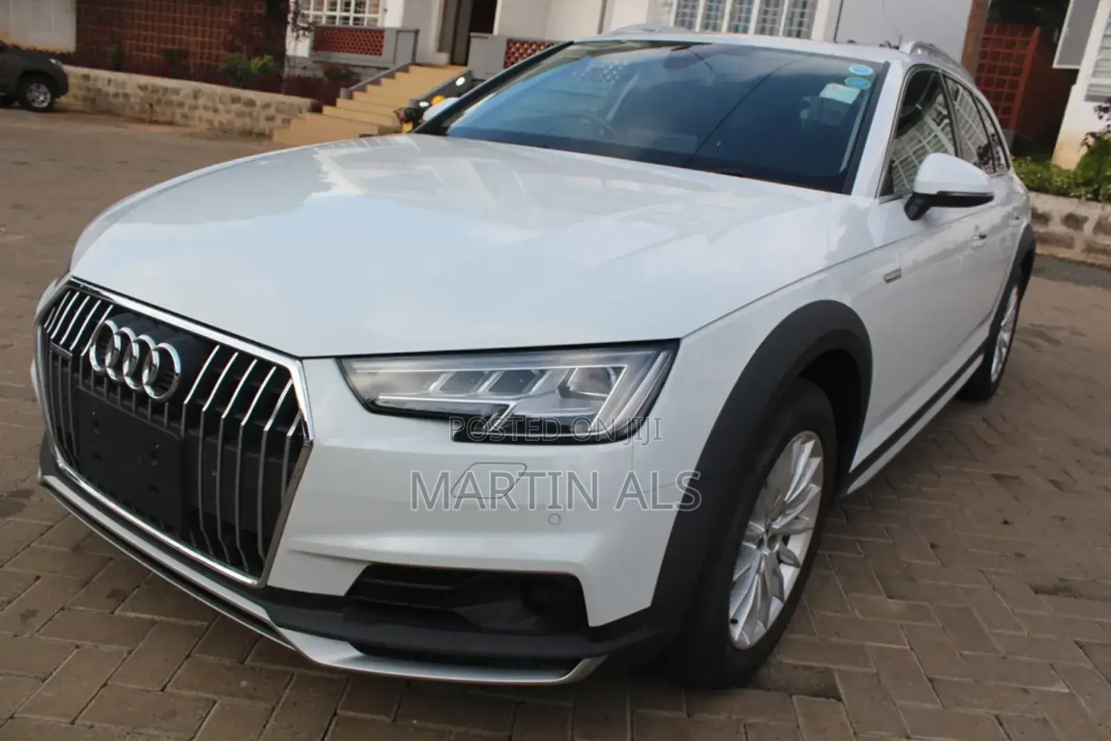Audi A4 2.0T Premium AWD quattro 2018 White