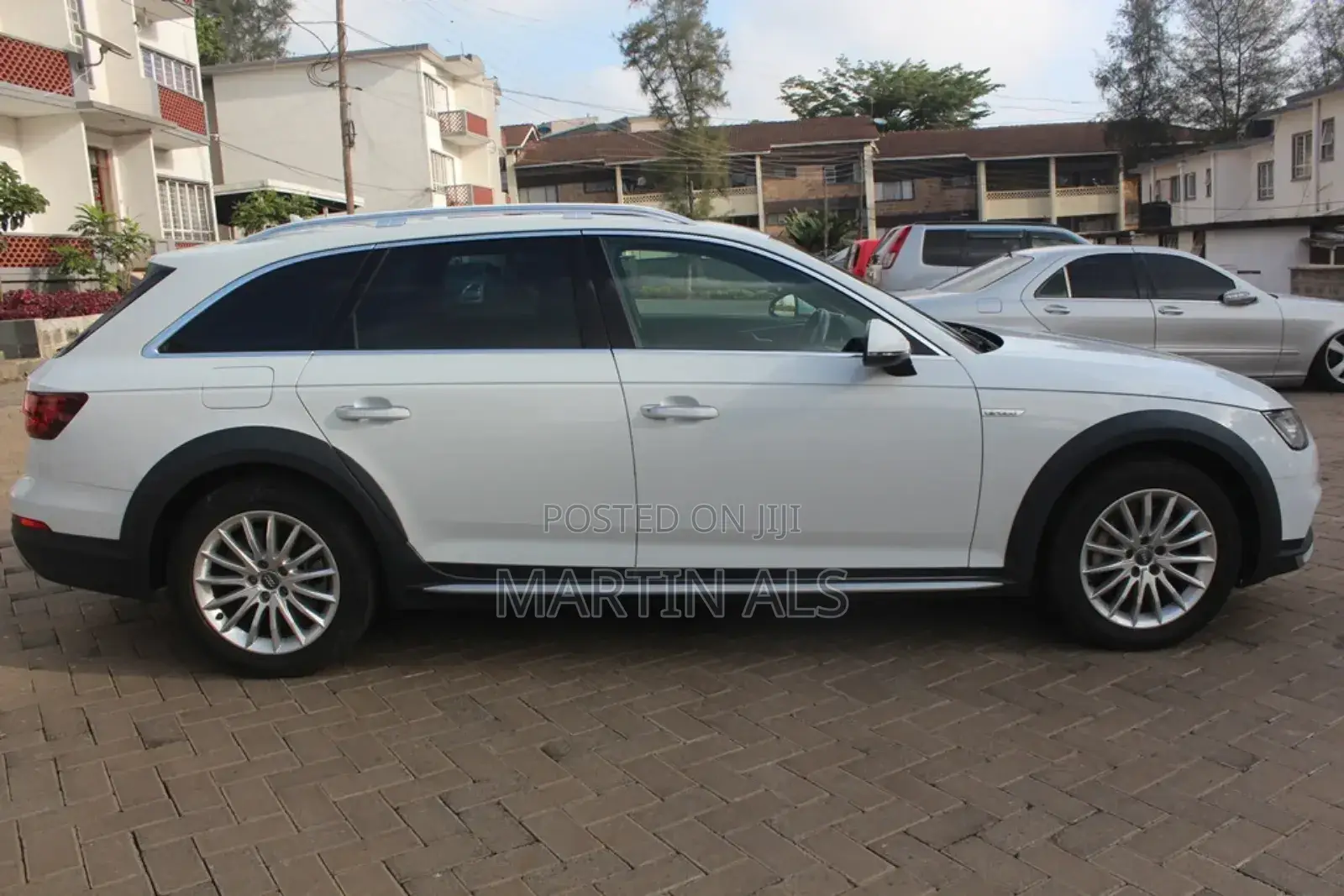 Audi A4 2.0T Premium AWD quattro 2018 White