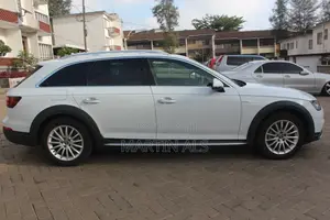 Audi A4 2.0T Premium AWD quattro 2018 White