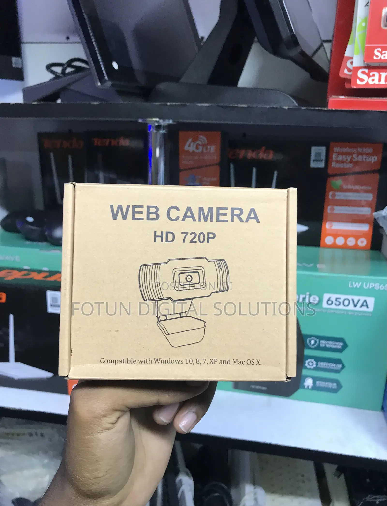 720p Webcam for Beginners - Good for Streaming Casual Gaming