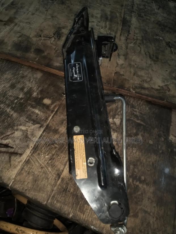 Jerk For Porsche Cayenne - thumbnail 5