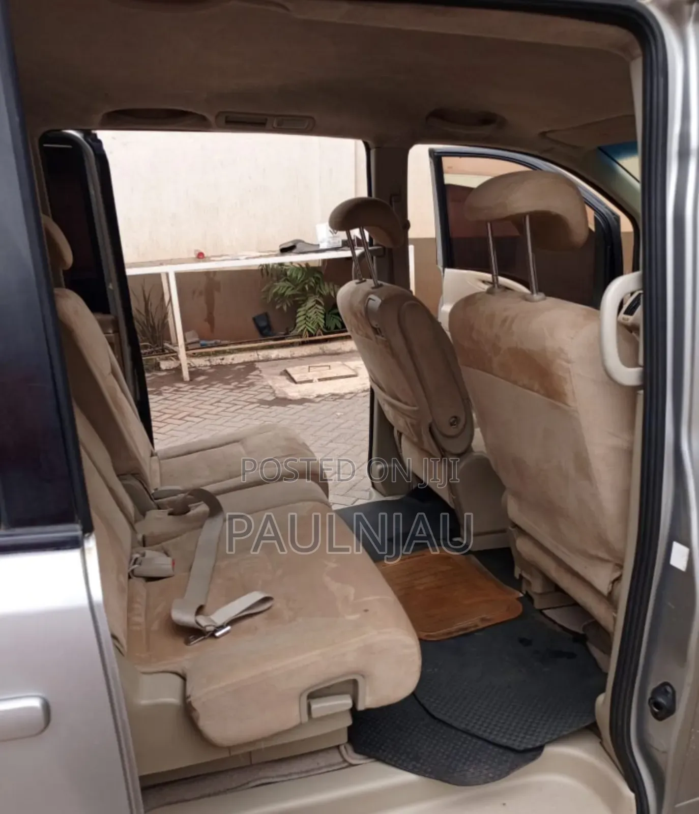 Nissan Serena 2009 Gray