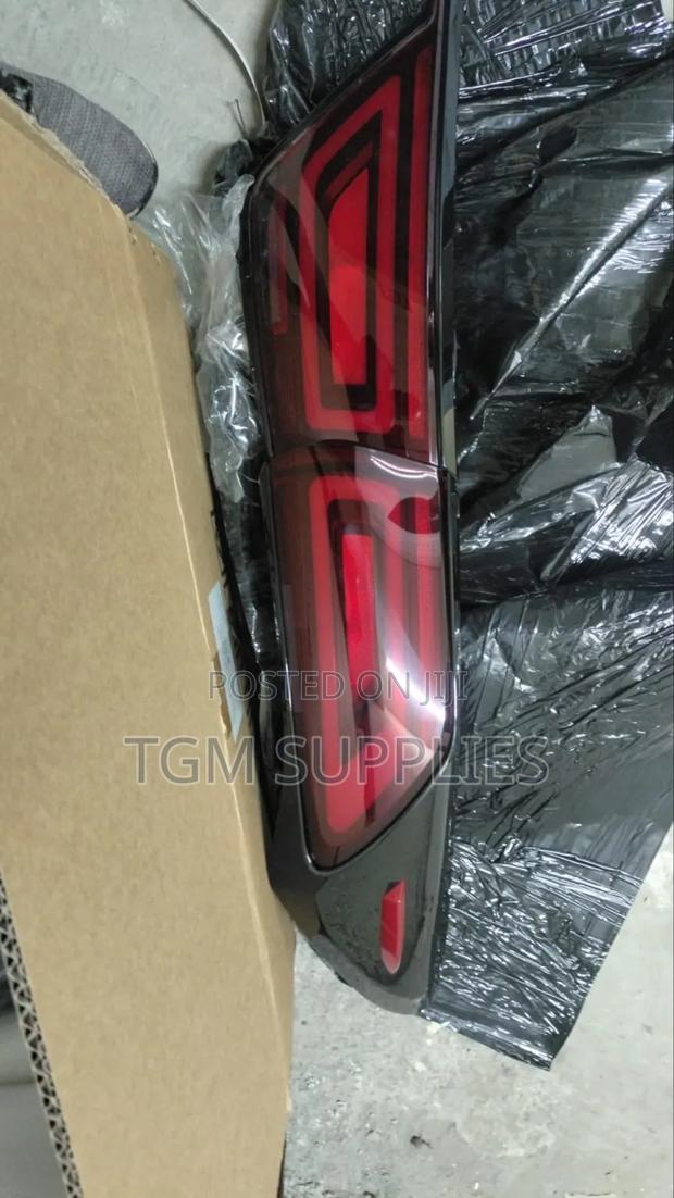Aftermarket Tail Lamp Led Harrier 2014/2015 - main view