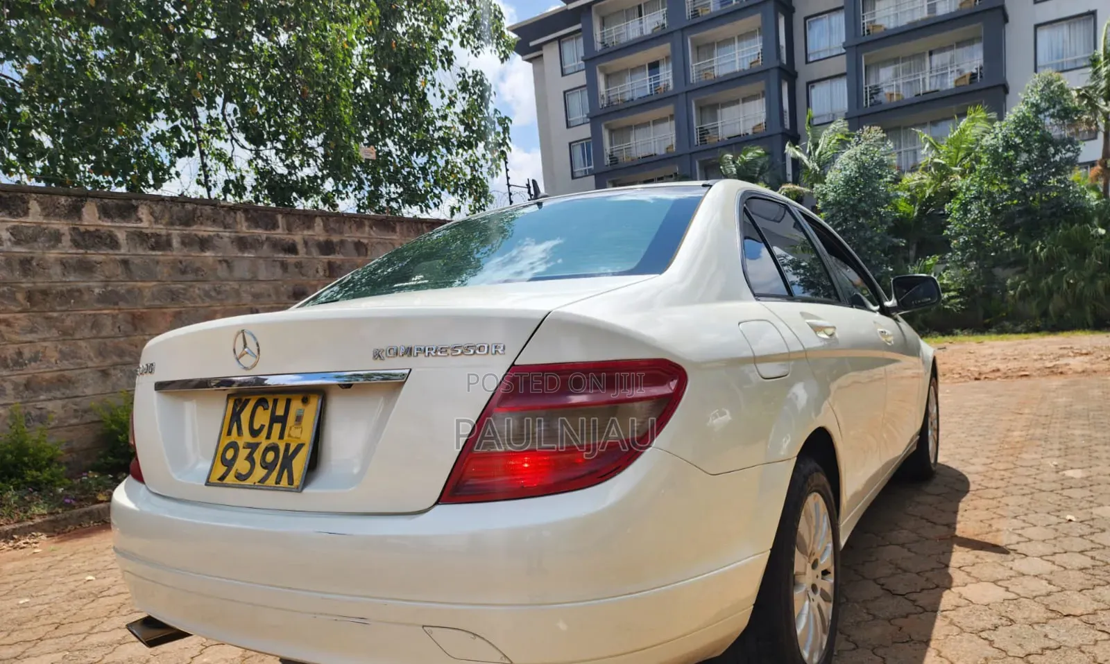 Mercedes-Benz E200 2008 White