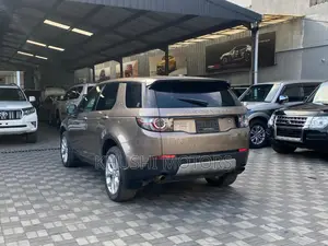 Land Rover Discovery Sport 2016 Gold