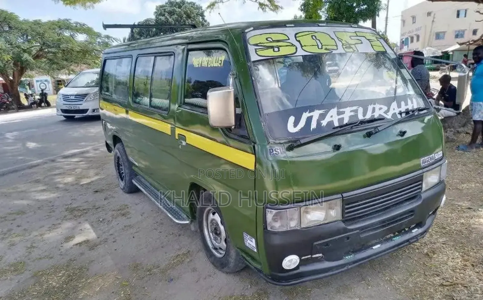 Nissan Serena 2010 Green