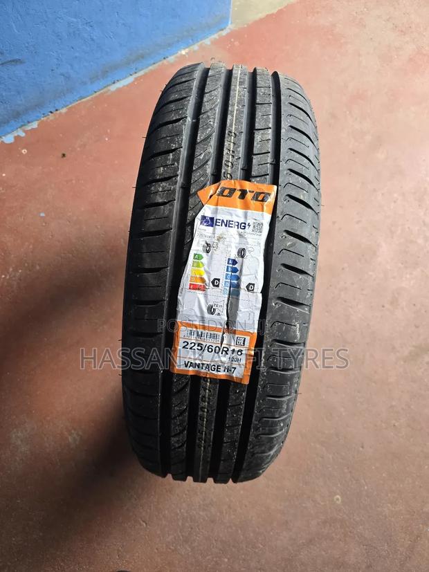 225/60r18 Boto Tyre