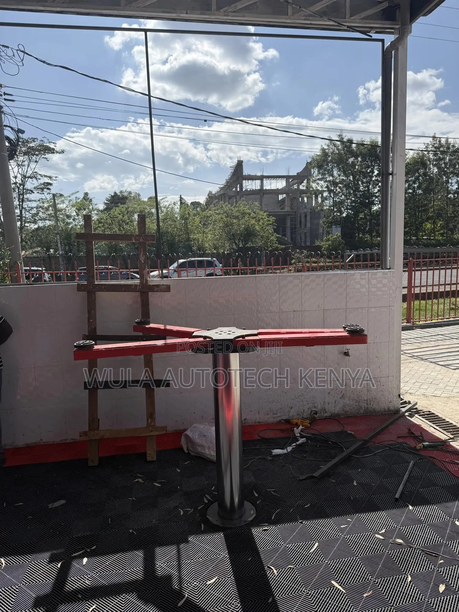 High Quality Automatic Hydraulic Single Post (X Type)