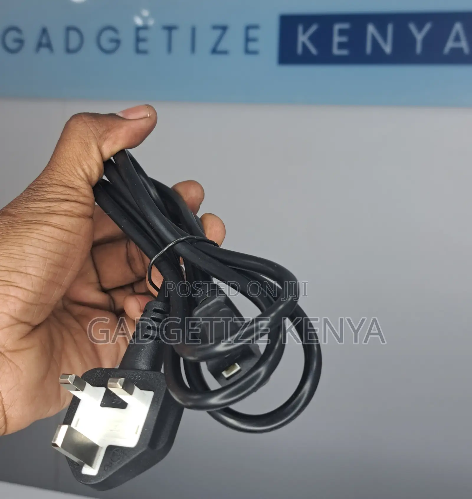 Iec-G to C13 Ac Power Plug Cable