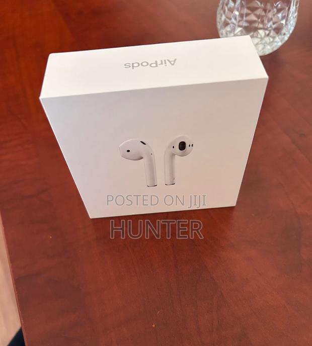 Original Apple Airpods 2 – Clean Sound, Barely Used - main view