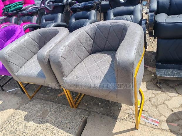 Manicure/Styling Seat Grey - main view