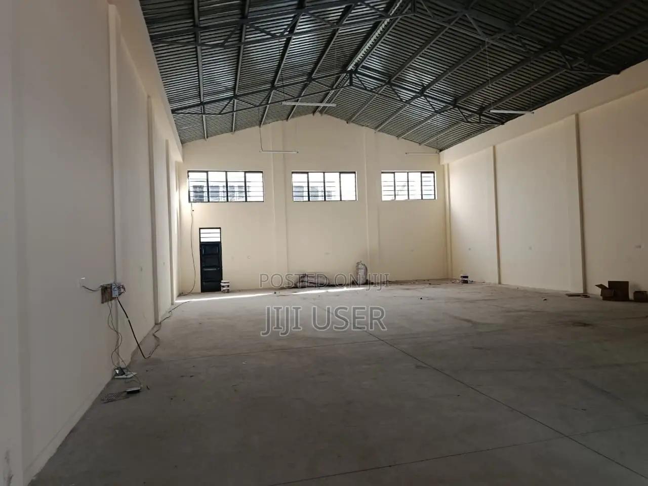 4,500 SQFT Warehouse for Rent on Eastern Bypass