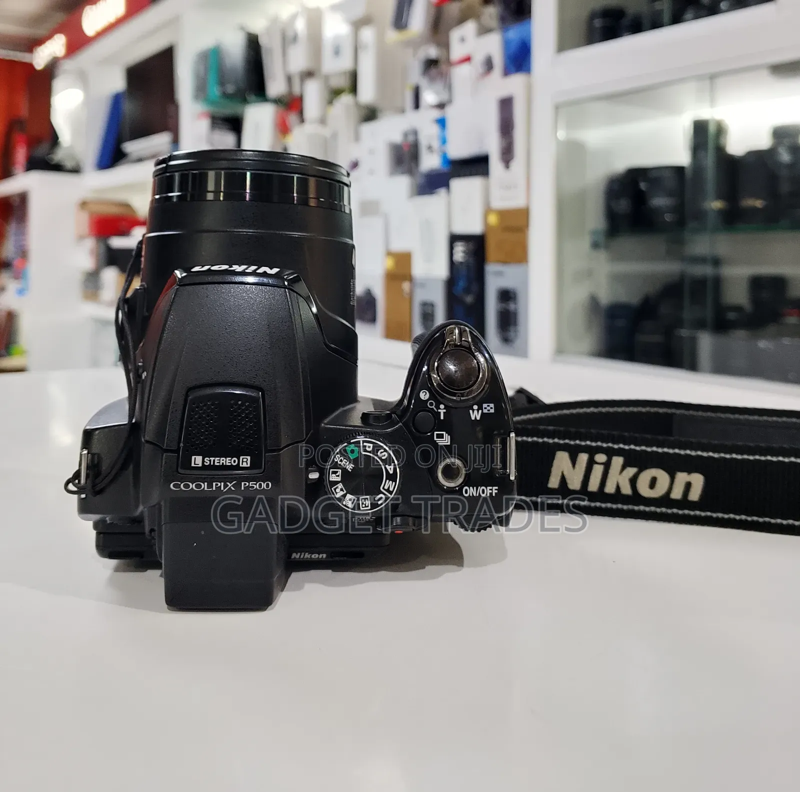 Nikon Coolpix P500 Camera (Just Like New)
