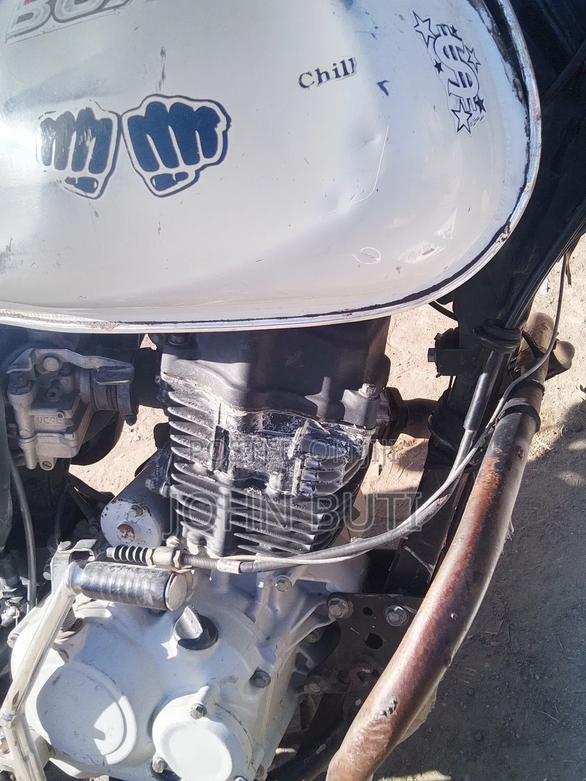 Bajaj Boxer 150 UG 2023 White