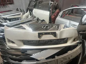 Lexus 250 Front Bumper Ex Japan