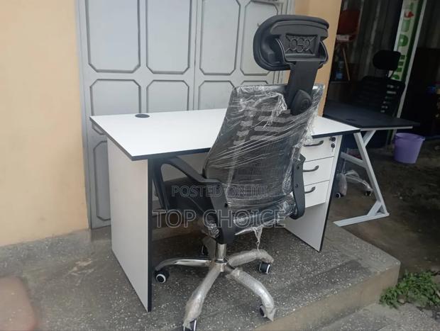 Modern Office Desk With Chair - main view