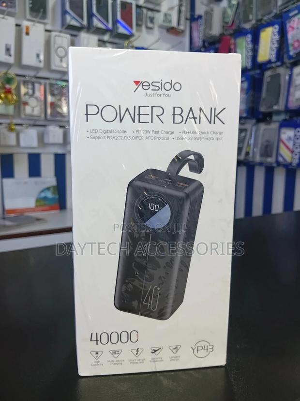 Yesido Yp43 Dual Usb+Type-C Display Fast Charging Power Bank 40000mah