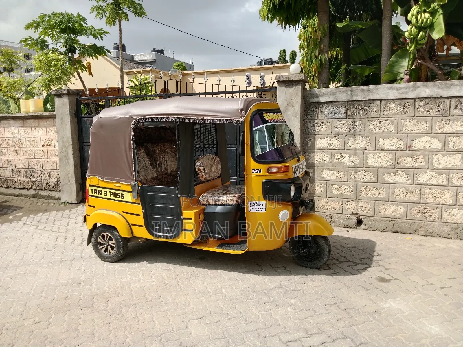 Bajaj 2018 Yellow
