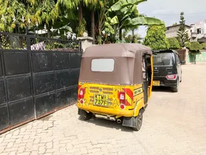 Bajaj 2018 Yellow