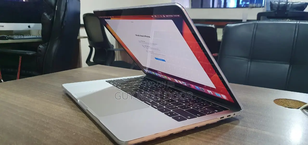 Laptop Apple MacBook Pro 2019 8GB Intel Core i5 SSD 512GB