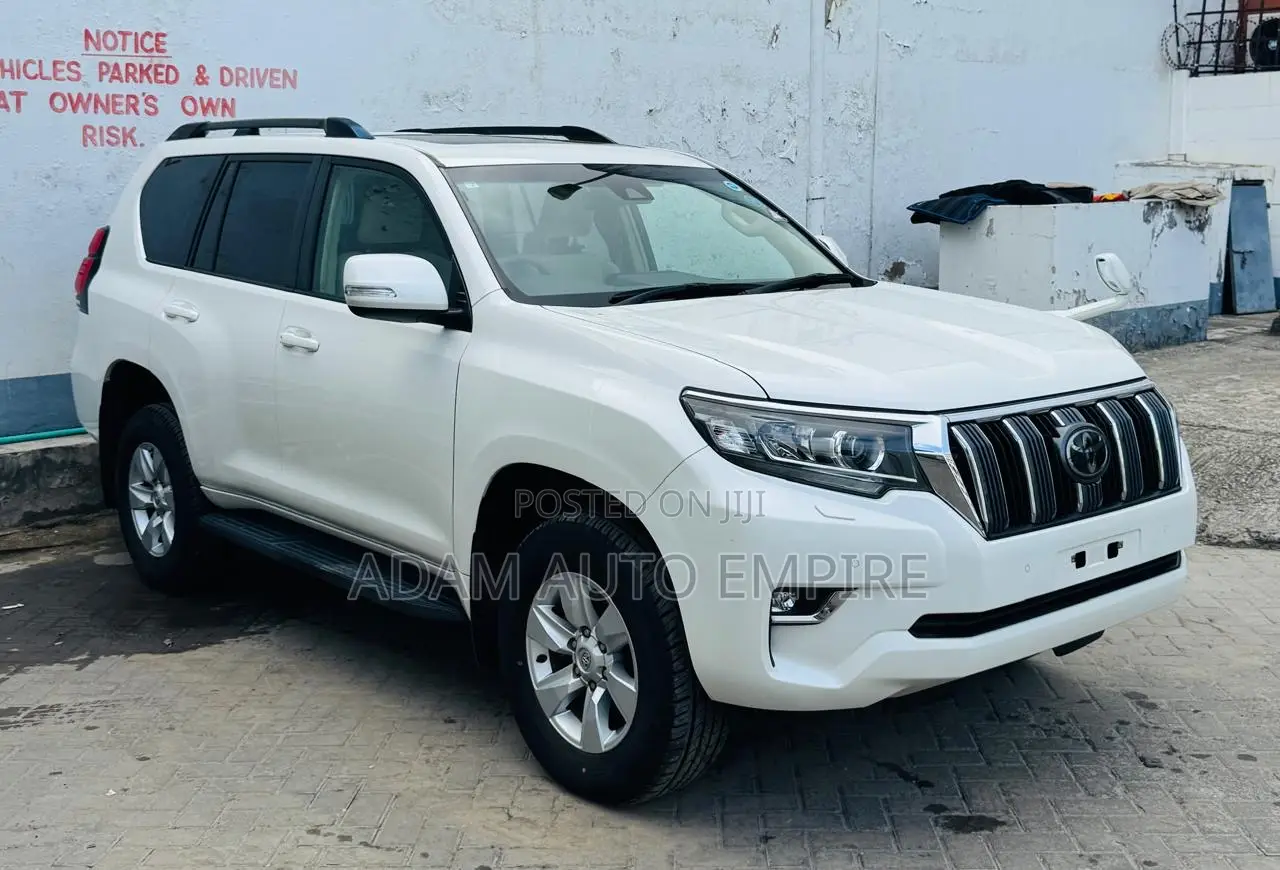 Toyota Land Cruiser Prado 2.8 2018 White
