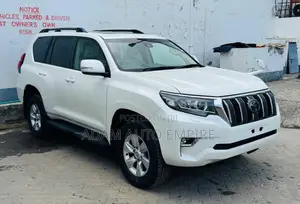 Toyota Land Cruiser Prado 2.8 2018 White