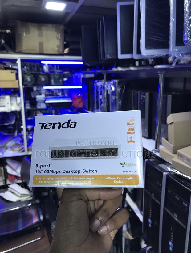 Tenda 8 Port Fast Ethernet Switch - 10/100 MBPS Desktop Network Hub