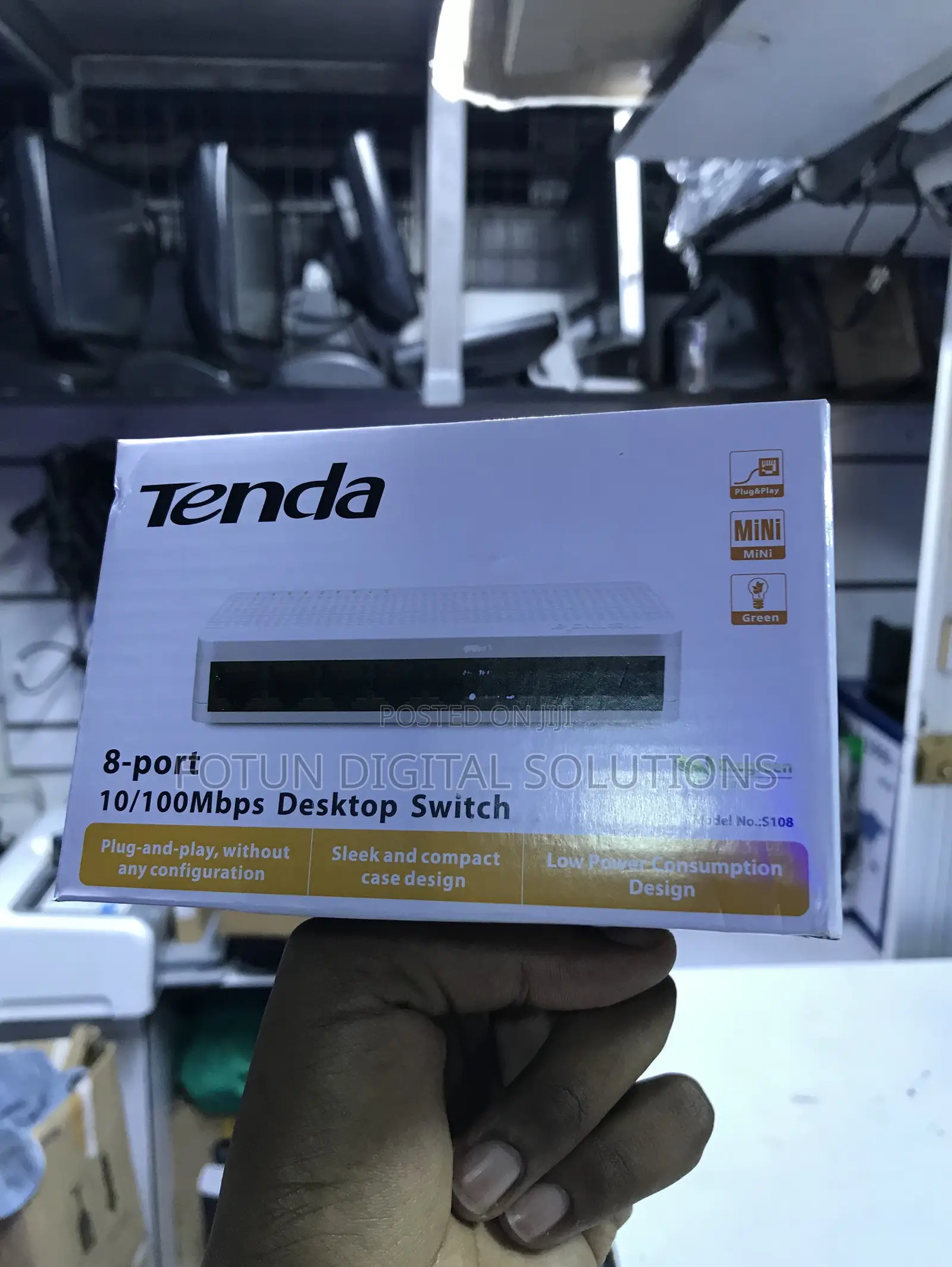 Tenda S108 8-Port Fast Ethernet Desktop Switch- Stable Soho Networking