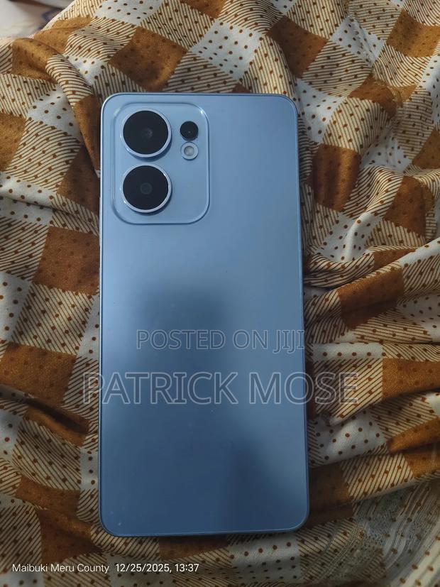 Oppo Reno 256 GB Blue - thumbnail 4