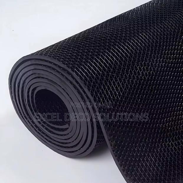 Non Slip S Mat - All-Weather Entrance Mat