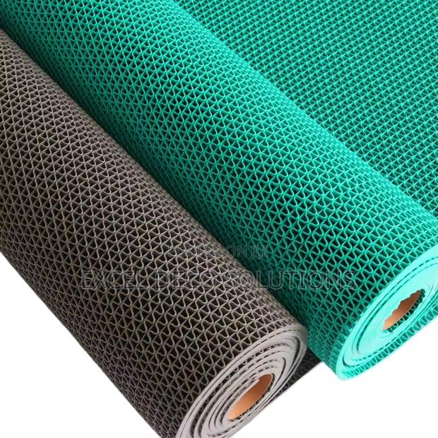 Bathroom Non Slip Carpets Practical Flooring Protection