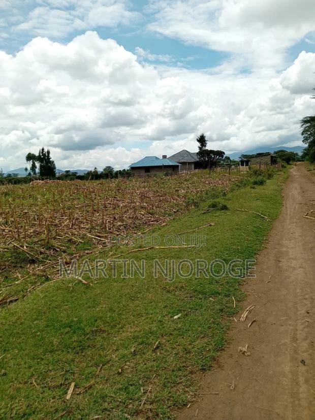 50 by 100 Longonot - thumbnail 3